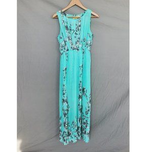 Flowy Light Blue Summer Dress